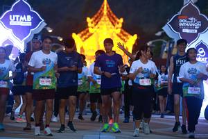 BIB: 059, 386, 450, 122, 484
                            <button type="button" onclick="openModal(22341677)" class="btn btn-primary btn-sm float-right btn-popup" data-toggle="modal" data-target=".modal-high-quality">
                        <i class="fas fa-shopping-cart"></i> Add to Cart
                    </button>
                                            <button type="button" onclick="isThisMe(22341677, true)" class="btn btn-success btn-sm float-right btn-popup btn-isme hidden" data-toggle="tooltip" data-placement="bottom" title="นี่คือรูปของคุณใช่ไหม คลิกที่นี่เพื่อเอาเข้าอัลบั้ม">
                        <i class="fas fa-plus"></i> Add to album
                    </button>
                    <button type="button" onclick="isThisMe(22341677, false)" class="btn btn-warning btn-sm float-right btn-popup btn-isnotme hidden">
                        <i class="fas fa-ban"></i> Remove from album
                    </button>